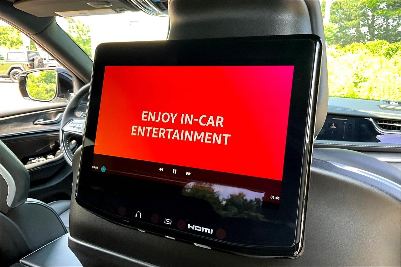 2023 Jeep Grand Cherokee 4xe Overland | Vented Leather | Panoroof | DEMO/SAVE Photo