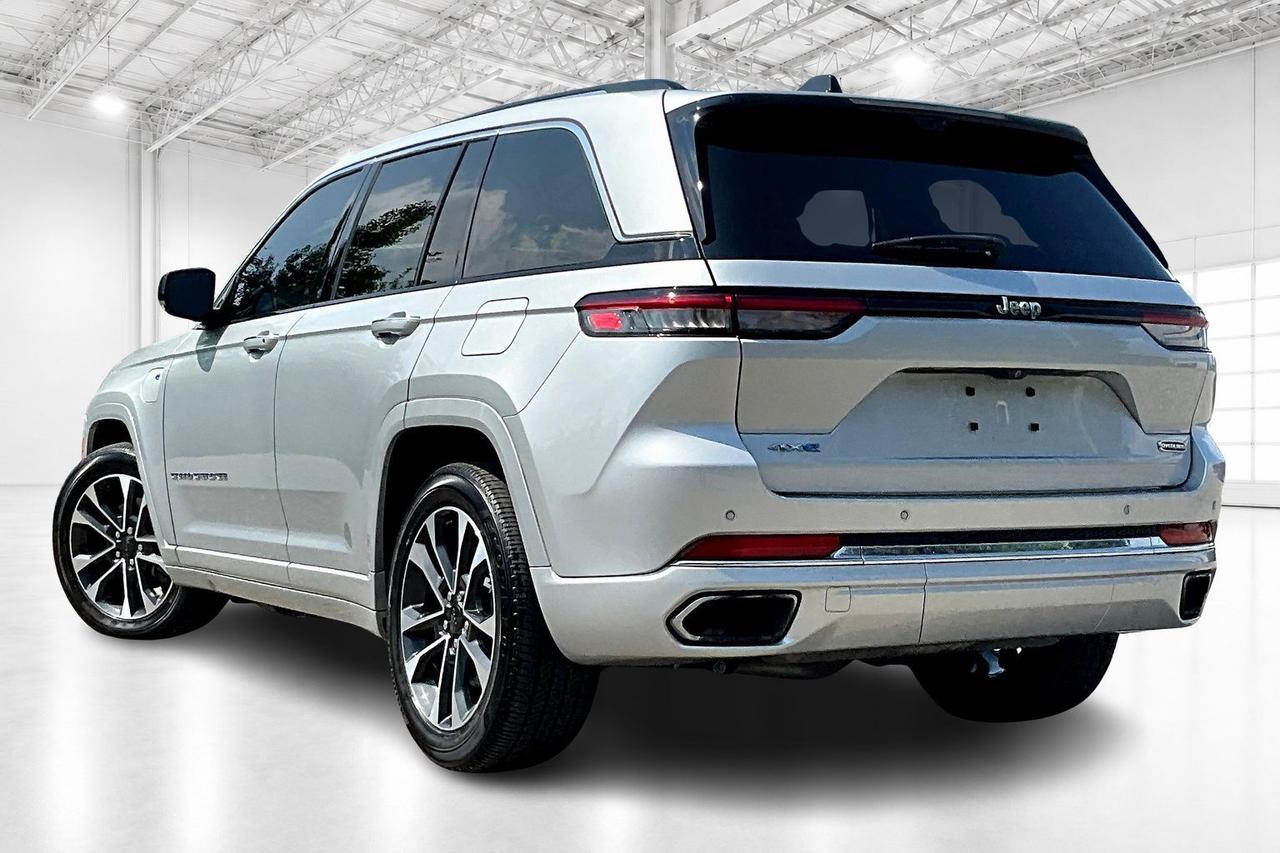 2023 Jeep Grand Cherokee 4xe Overland | Vented Leather | Panoroof | DEMO/SAVE Photo