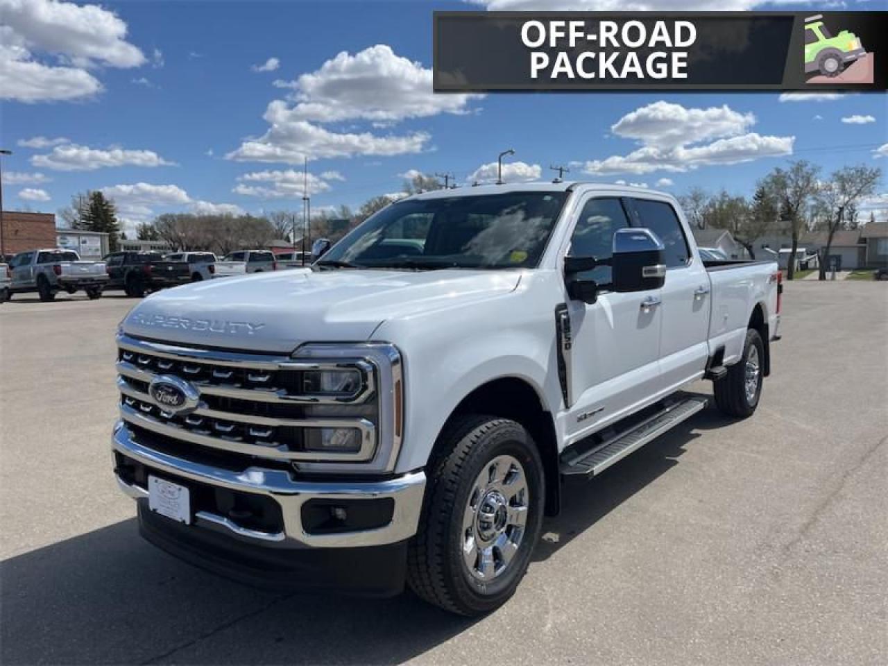 2025 Ford F-350 Super Duty LARIAT  - Tailgate Step Photo5