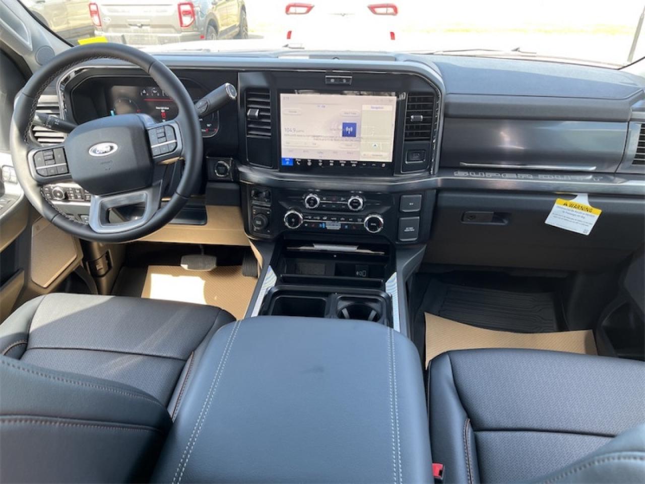 2025 Ford F-350 Super Duty LARIAT  - Tailgate Step Photo5