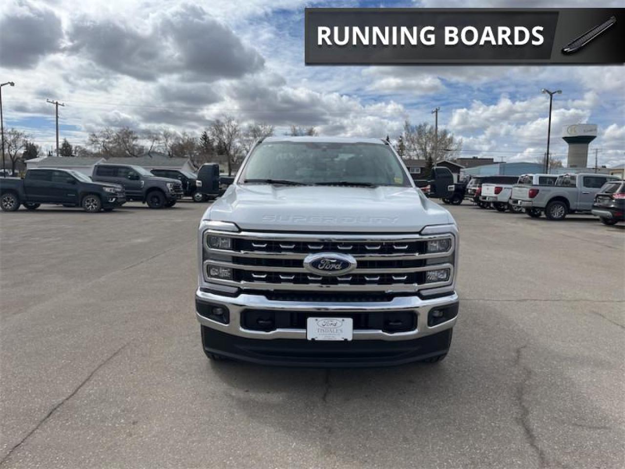 2025 Ford F-350 Super Duty LARIAT  - Running Boards Photo3