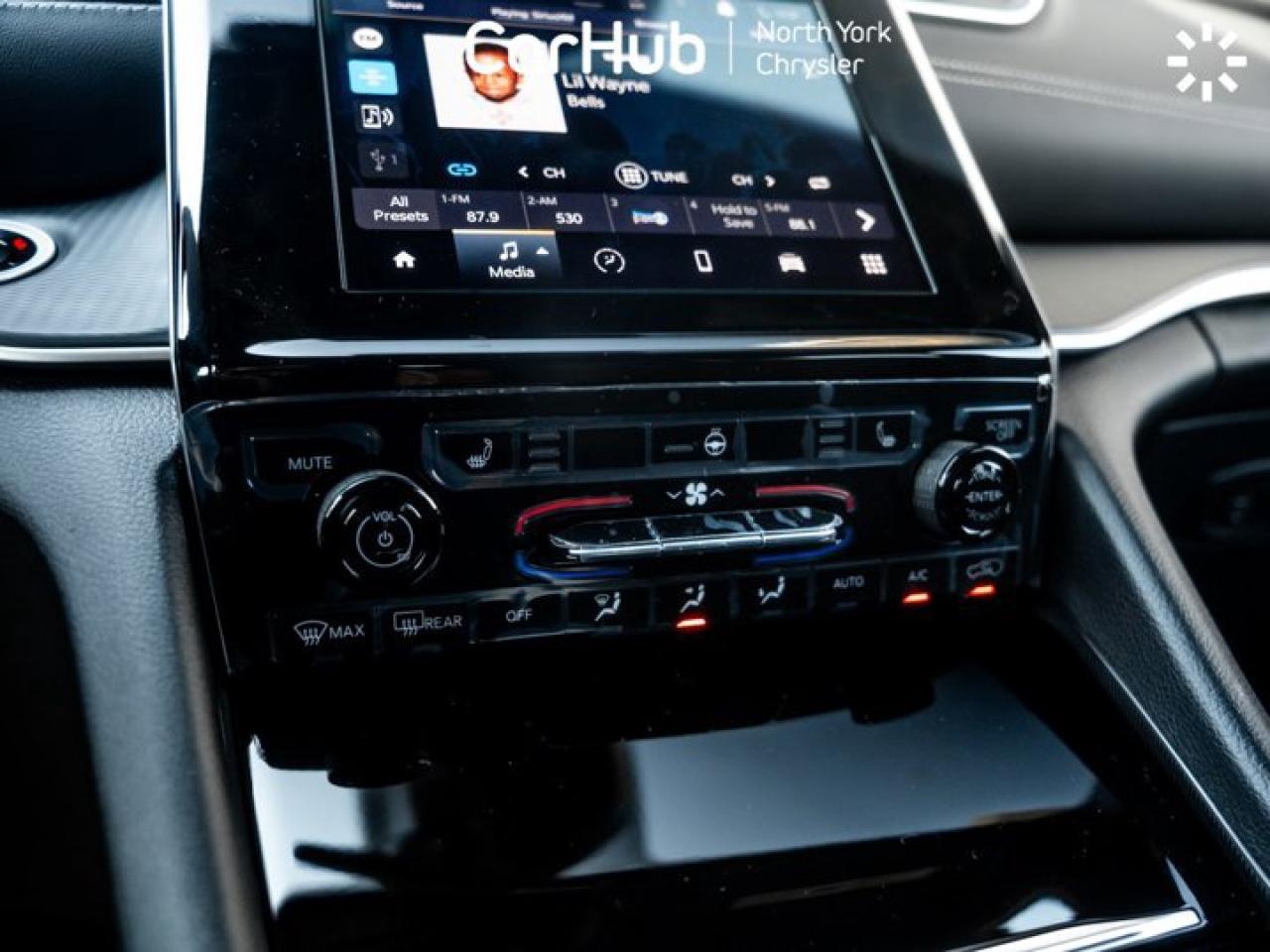 2025 Jeep Grand Cherokee L Laredo Luxury Tech Group I Remote Start Blind Spot Alert Active Lane Management Photo