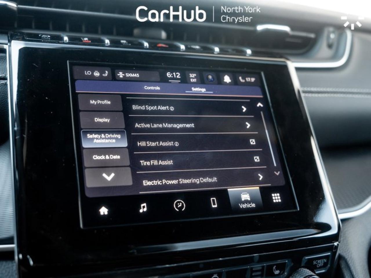 2025 Jeep Grand Cherokee L Laredo Luxury Tech Group I Remote Start Blind Spot Alert Active Lane Management Photo