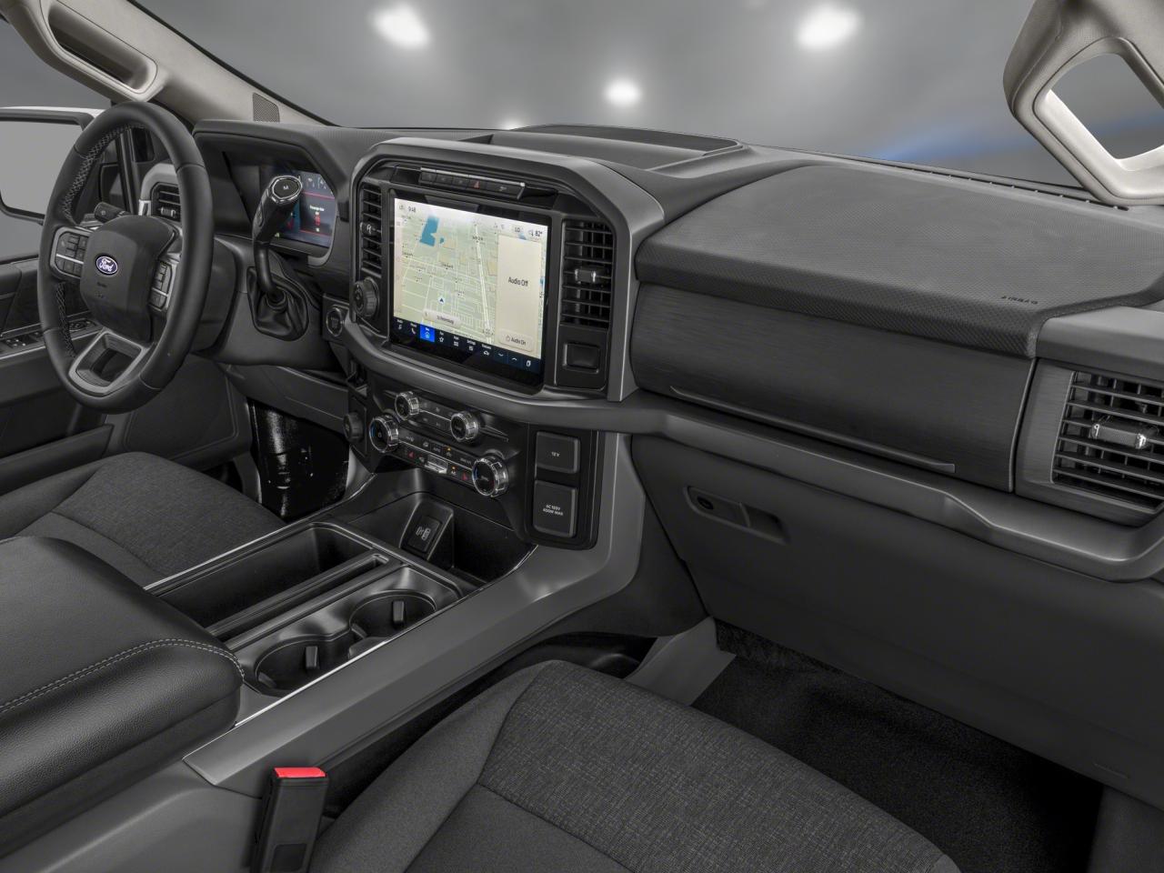 2025 Ford F-150 XLT Photo