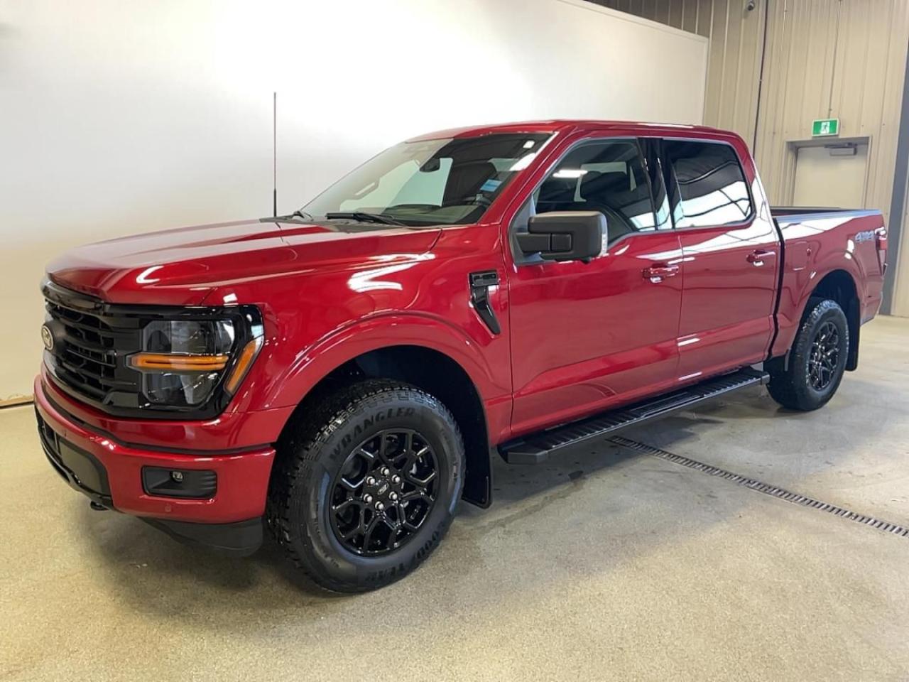 New 2025 Ford F-150 XLT 4WD SuperCrew 5.5' Box for sale in Moose Jaw, SK