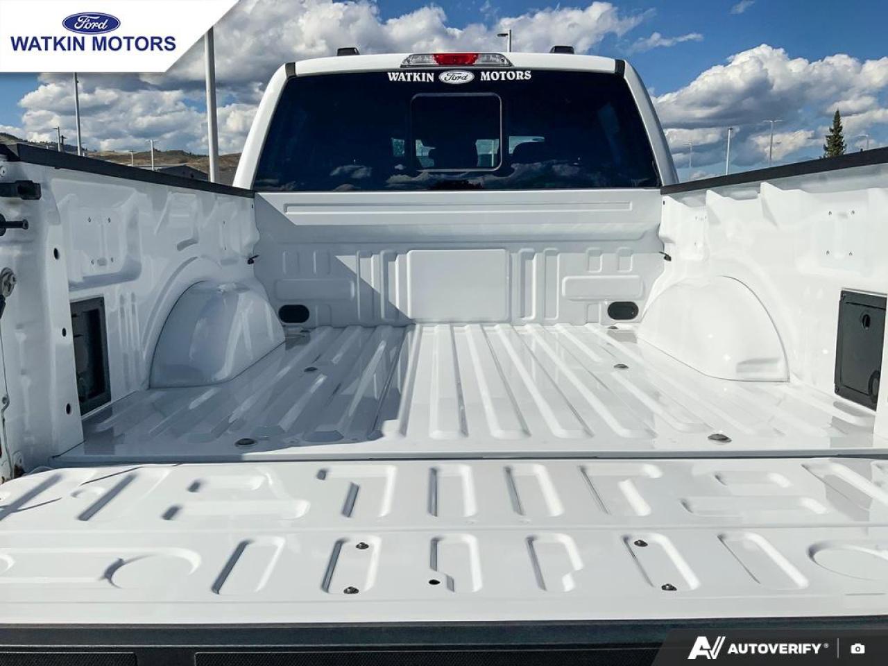 2025 Ford F-150 XLT Photo14