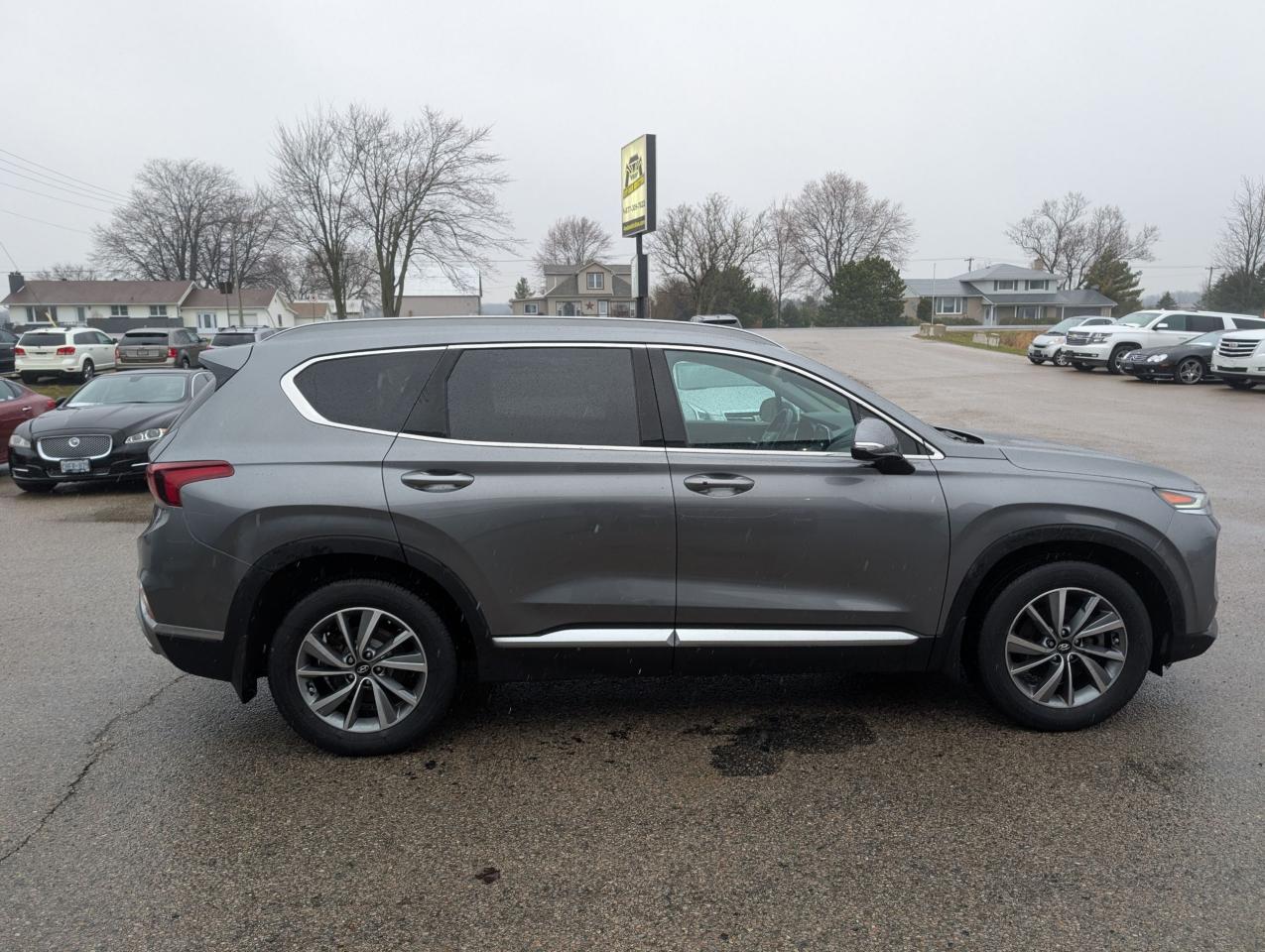 2019 Hyundai Santa Fe  - Photo #6