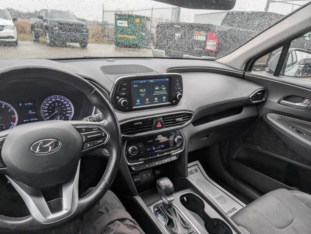 2019 Hyundai Santa Fe  - Photo #9