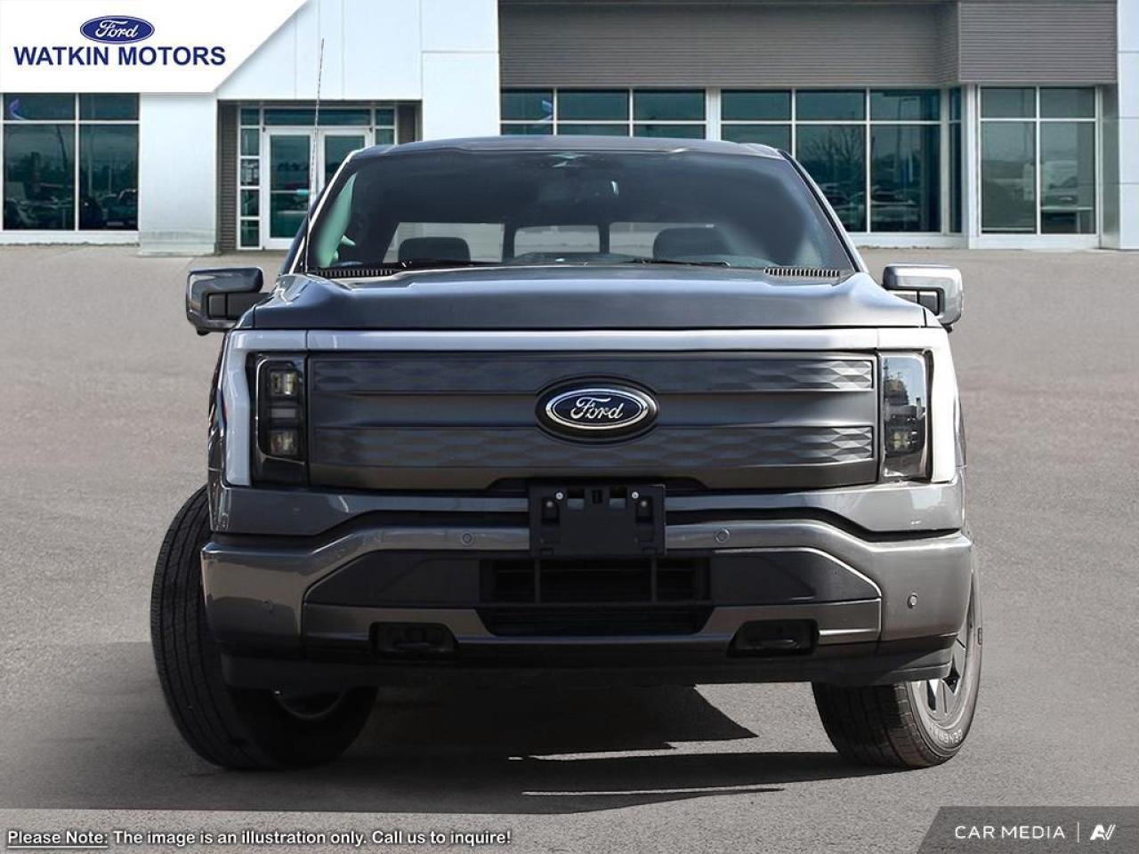 2025 Ford F-150 Lightning LARIAT Photo1
