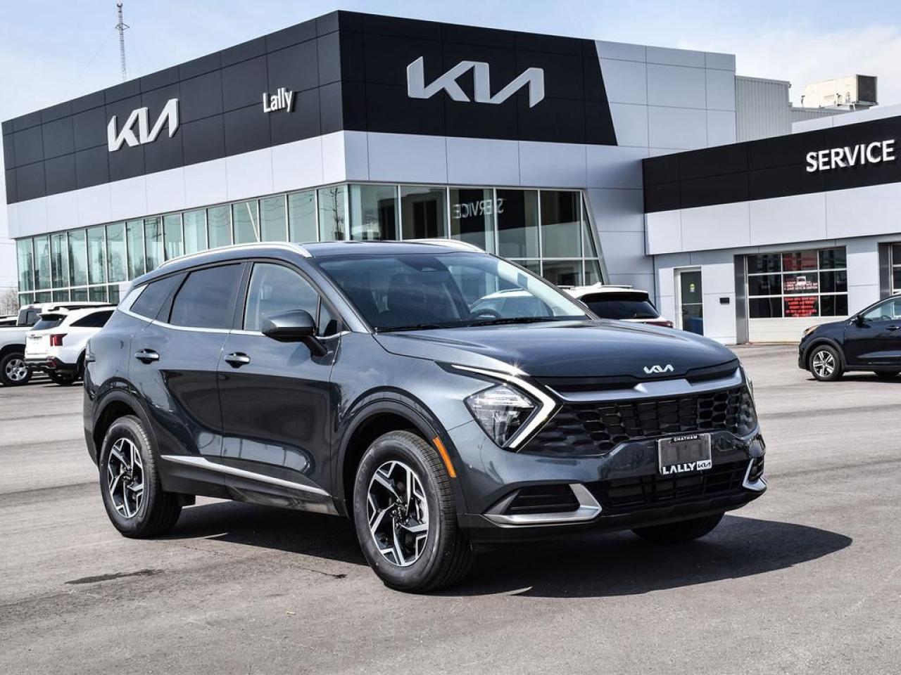 New 2025 Kia Sportage LX for sale in Chatham, ON