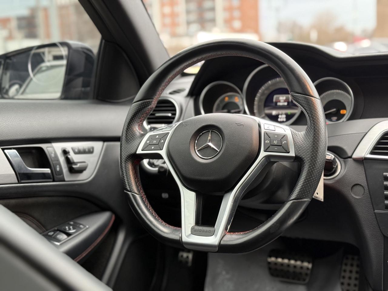 2013 Mercedes-Benz C-Class C250 //AMG SPORT | PANO | ALCANTARA | - Photo #19
