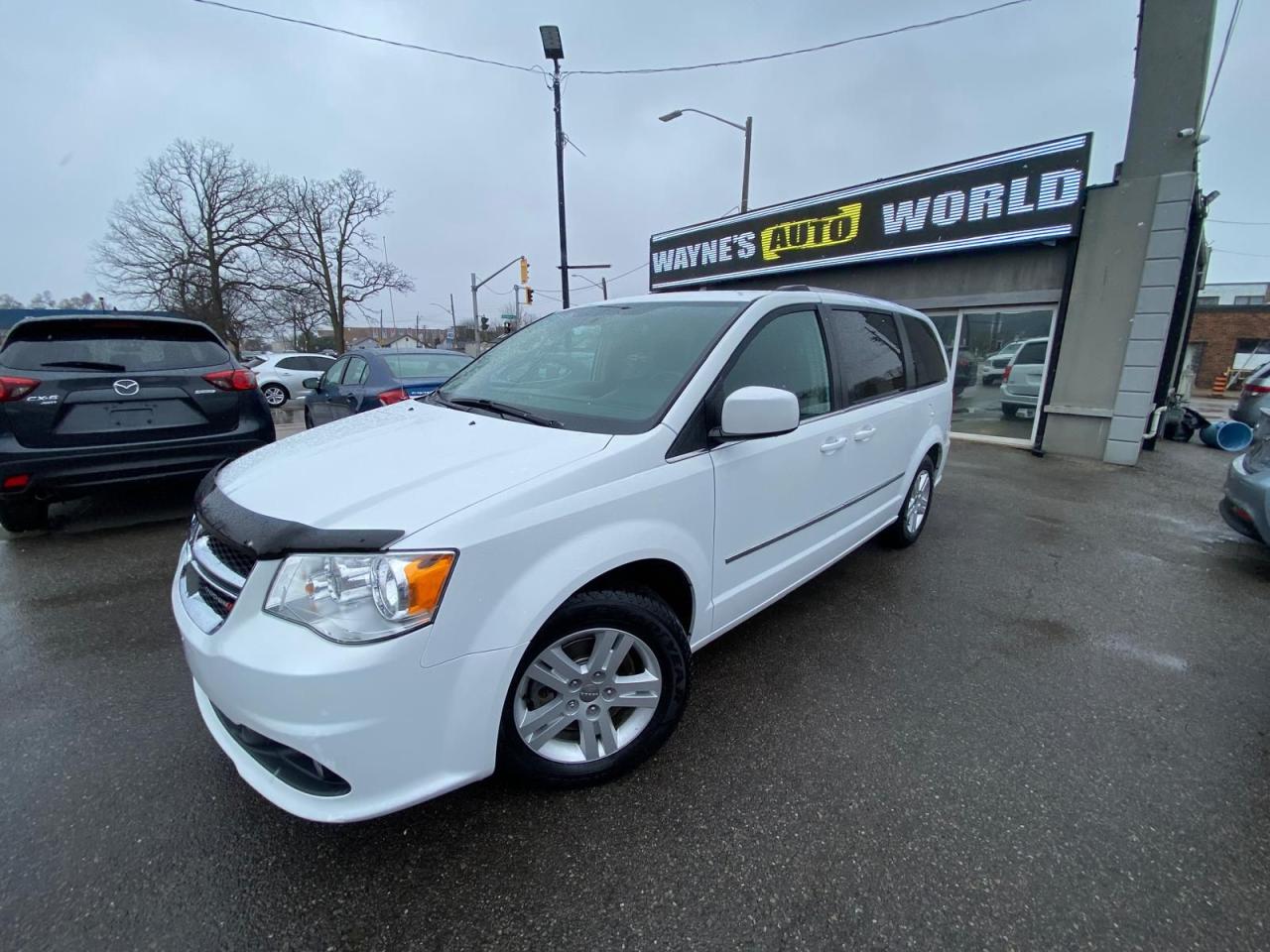 Used 2017 Dodge Grand Caravan Crew for sale in Hamilton, ON