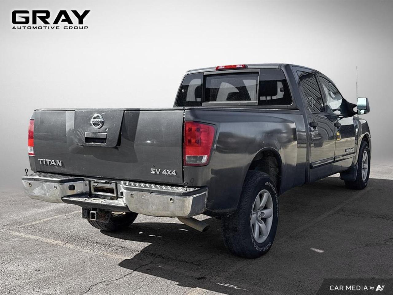 2011 Nissan Titan 5.6L V8/LEATHER/CREW/4x4 - Photo #5