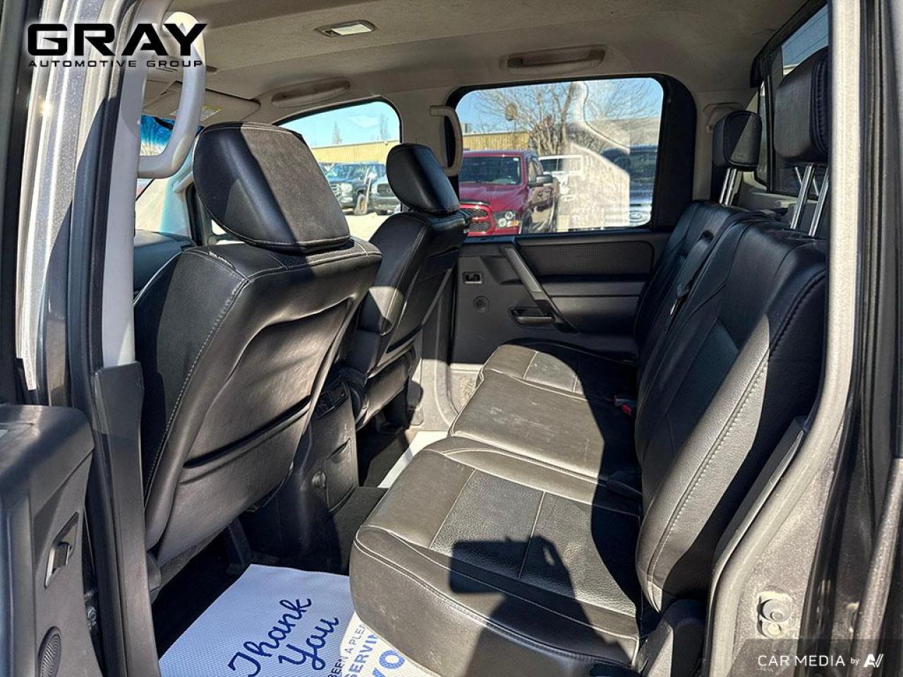 2011 Nissan Titan 5.6L V8/LEATHER/CREW/4x4 - Photo #15