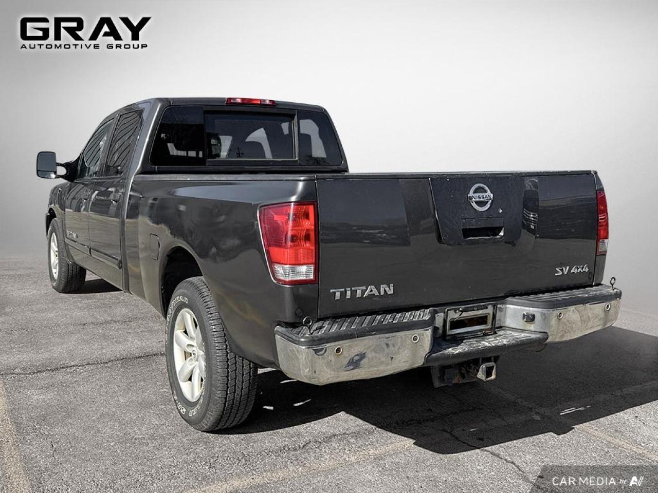 2011 Nissan Titan 5.6L V8/LEATHER/CREW/4x4 - Photo #3