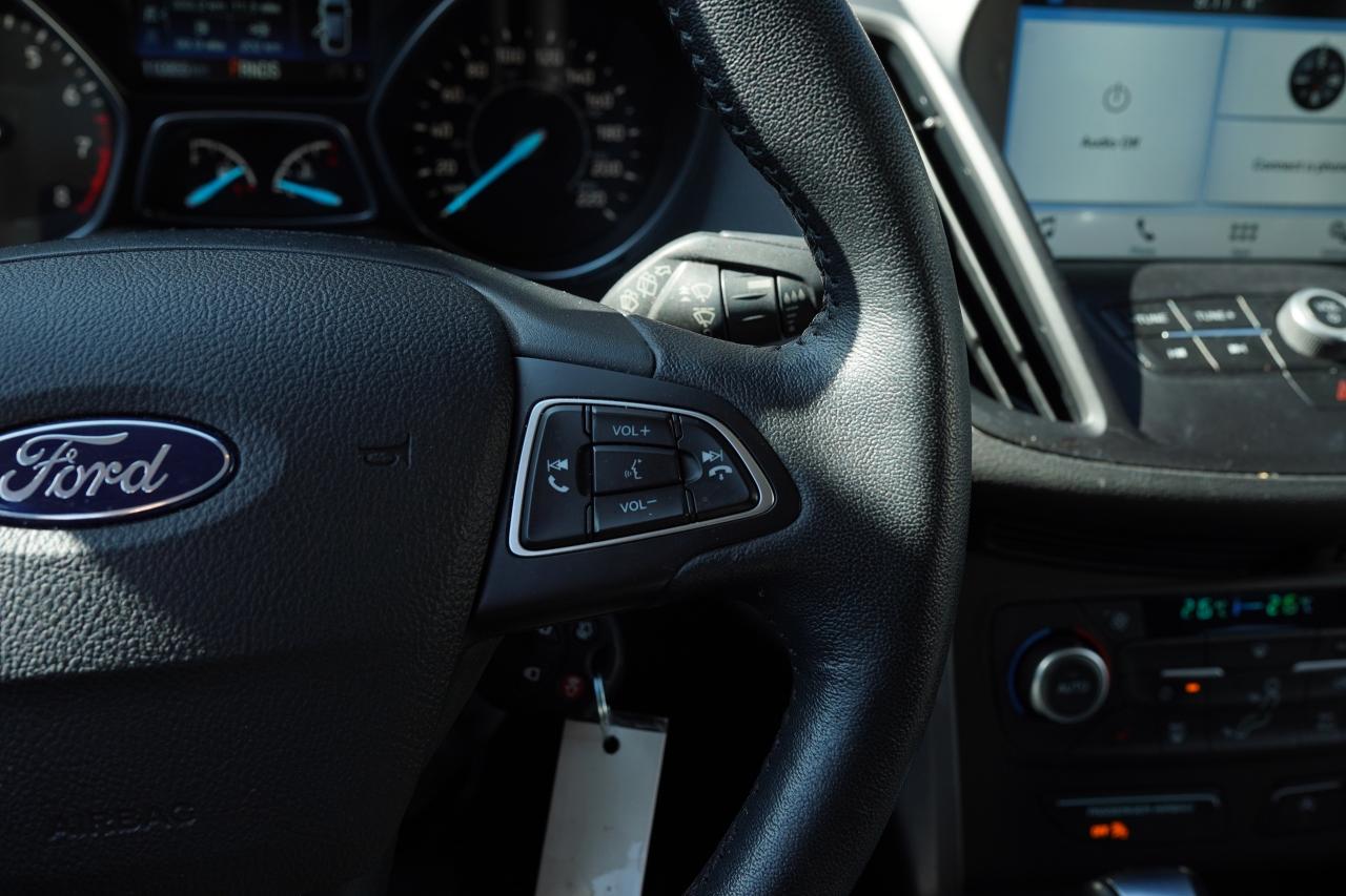 2018 Ford Escape SEL 4WD - Photo #11