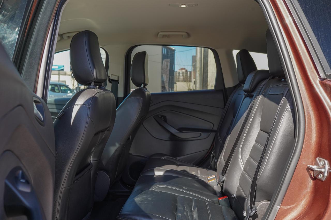 2018 Ford Escape SEL 4WD - Photo #21