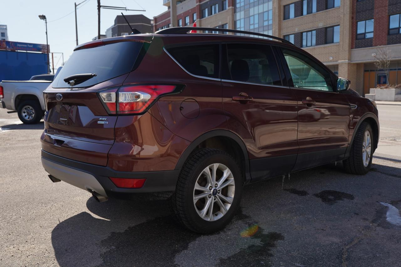 2018 Ford Escape SEL 4WD - Photo #4