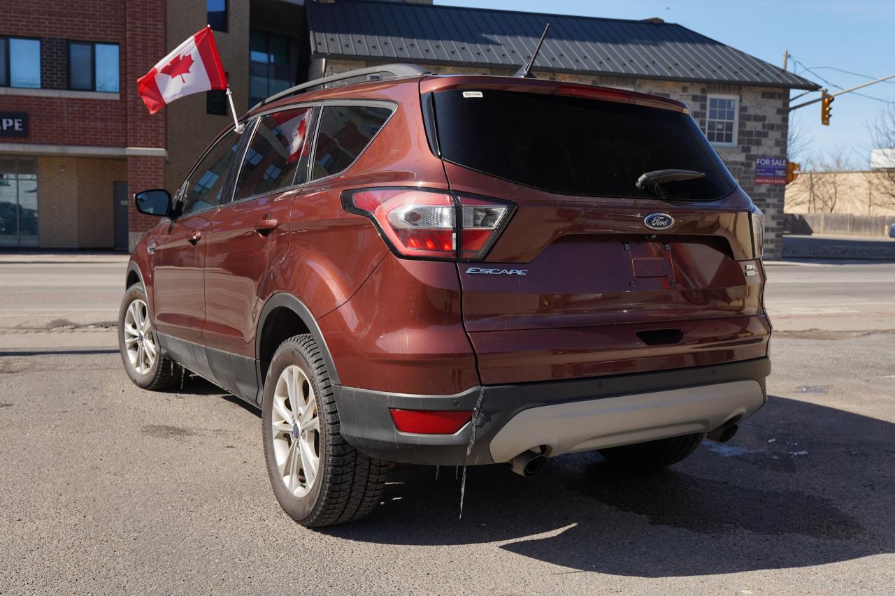 2018 Ford Escape SEL 4WD - Photo #7