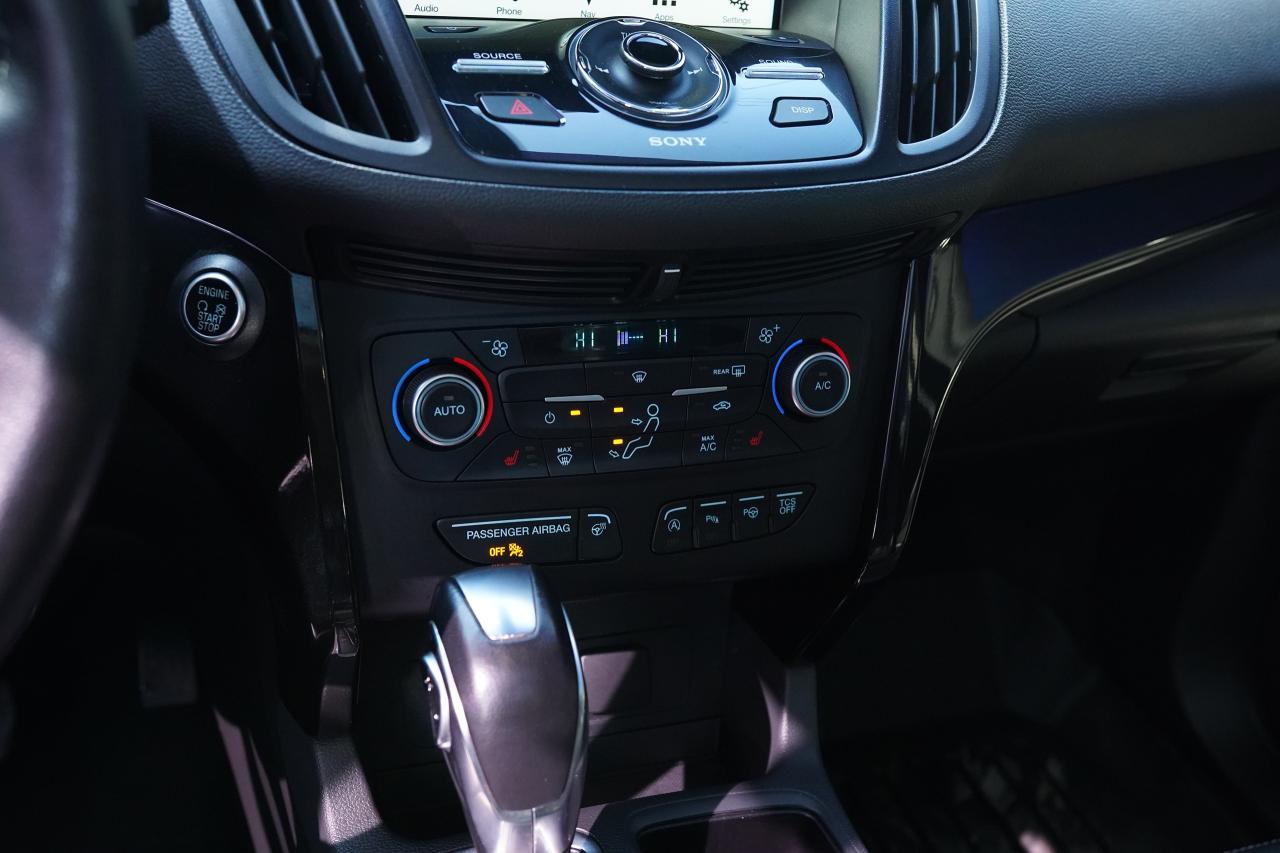 2018 Ford Escape Titanium 4WD - Photo #11