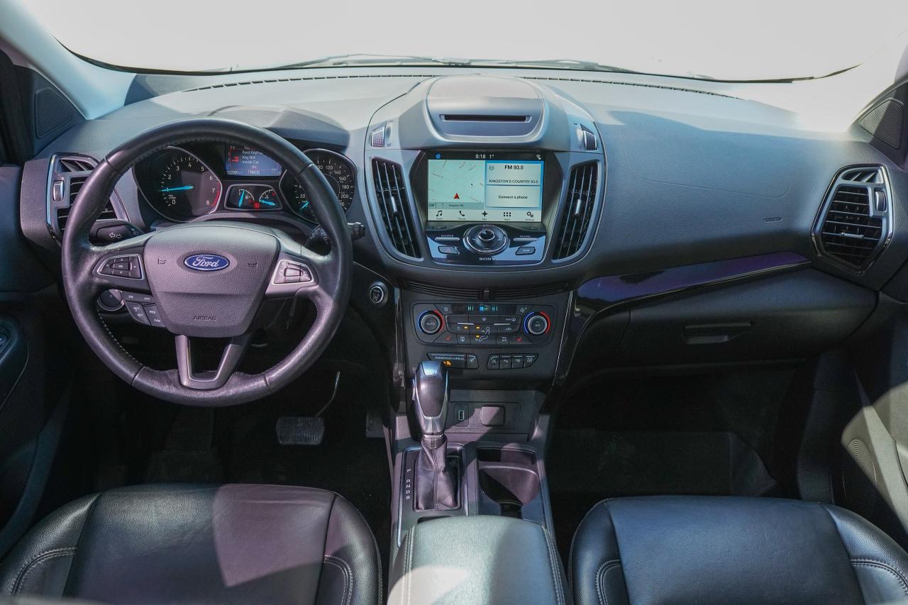 2018 Ford Escape Titanium 4WD - Photo #9