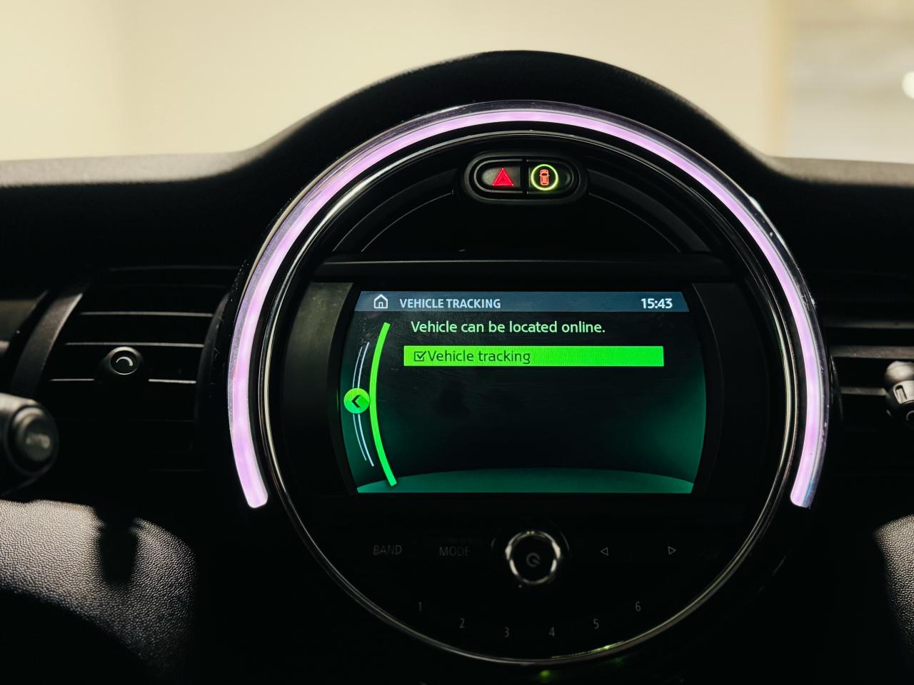 2021 MINI Cooper SE - Photo #21