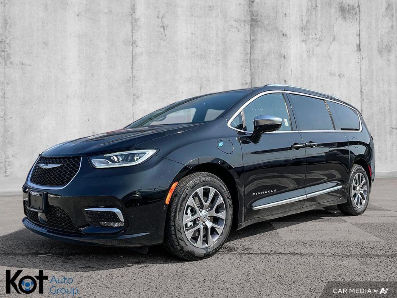 New 2024 Chrysler Pacifica Hybrid Pinnacle for sale in Kelowna, BC