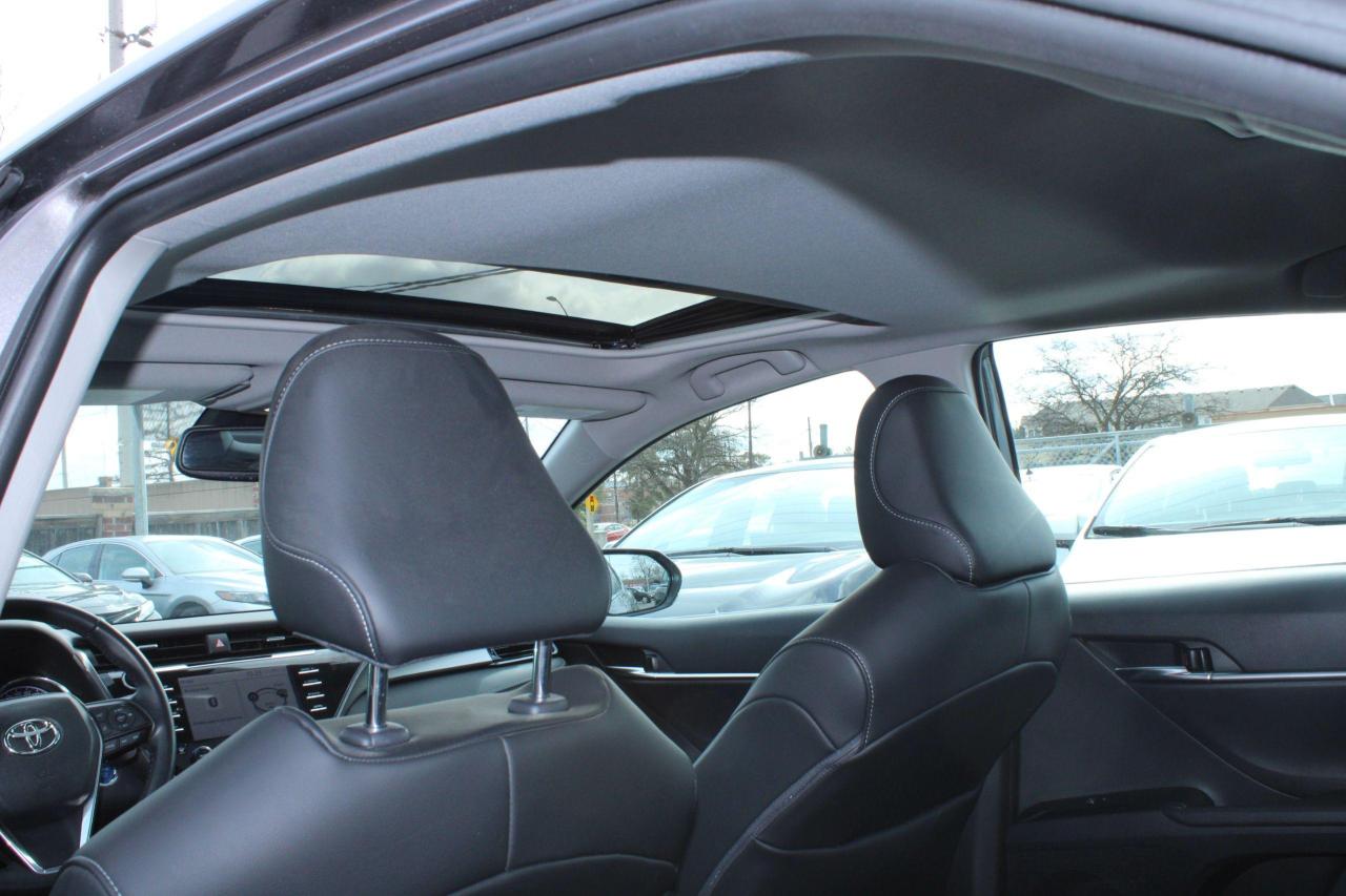 2020 Toyota Camry Hybrid SE Auto - Photo #10