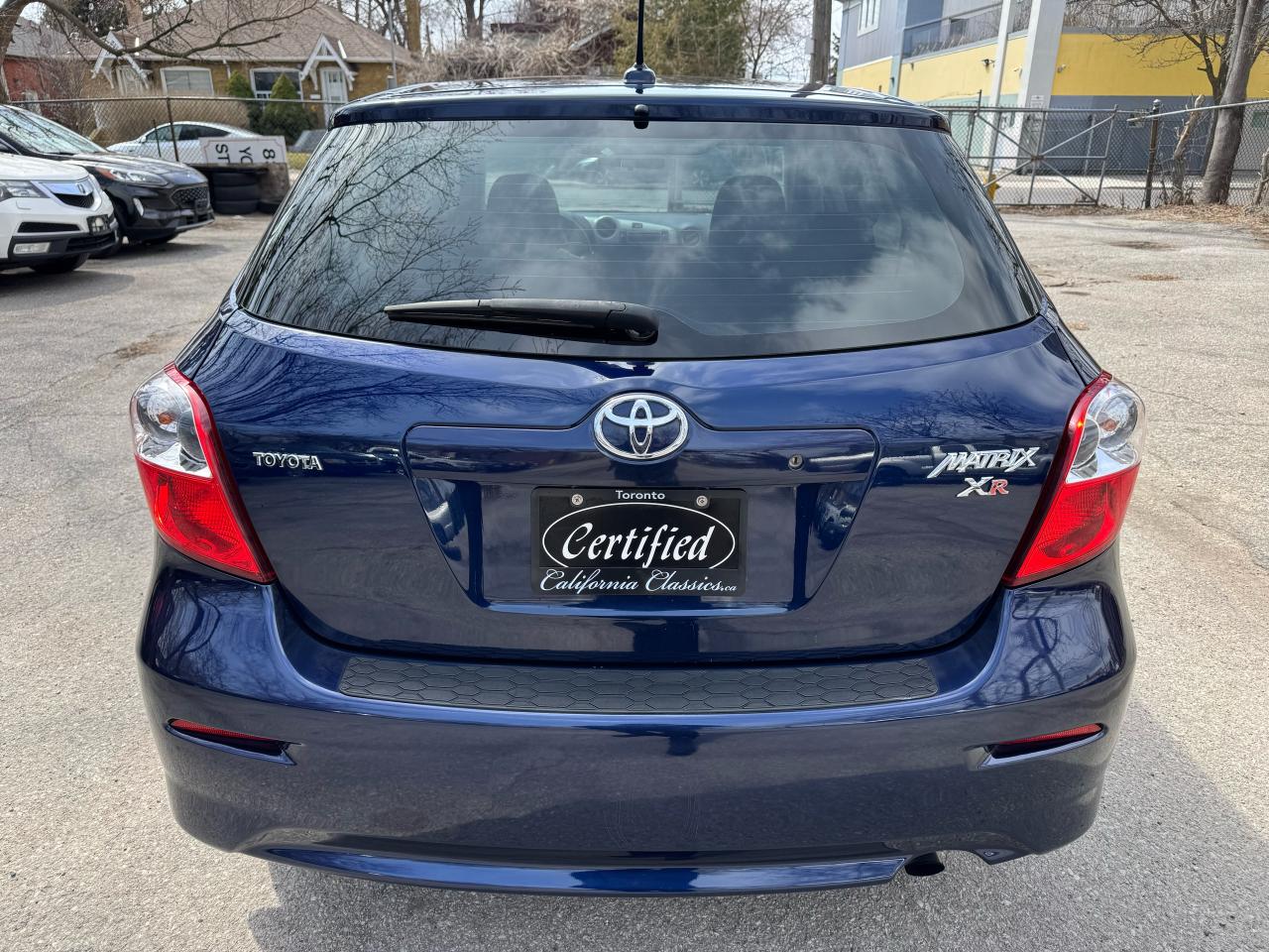 2009 Toyota Matrix XR 2.4L - Auto - Photo #4