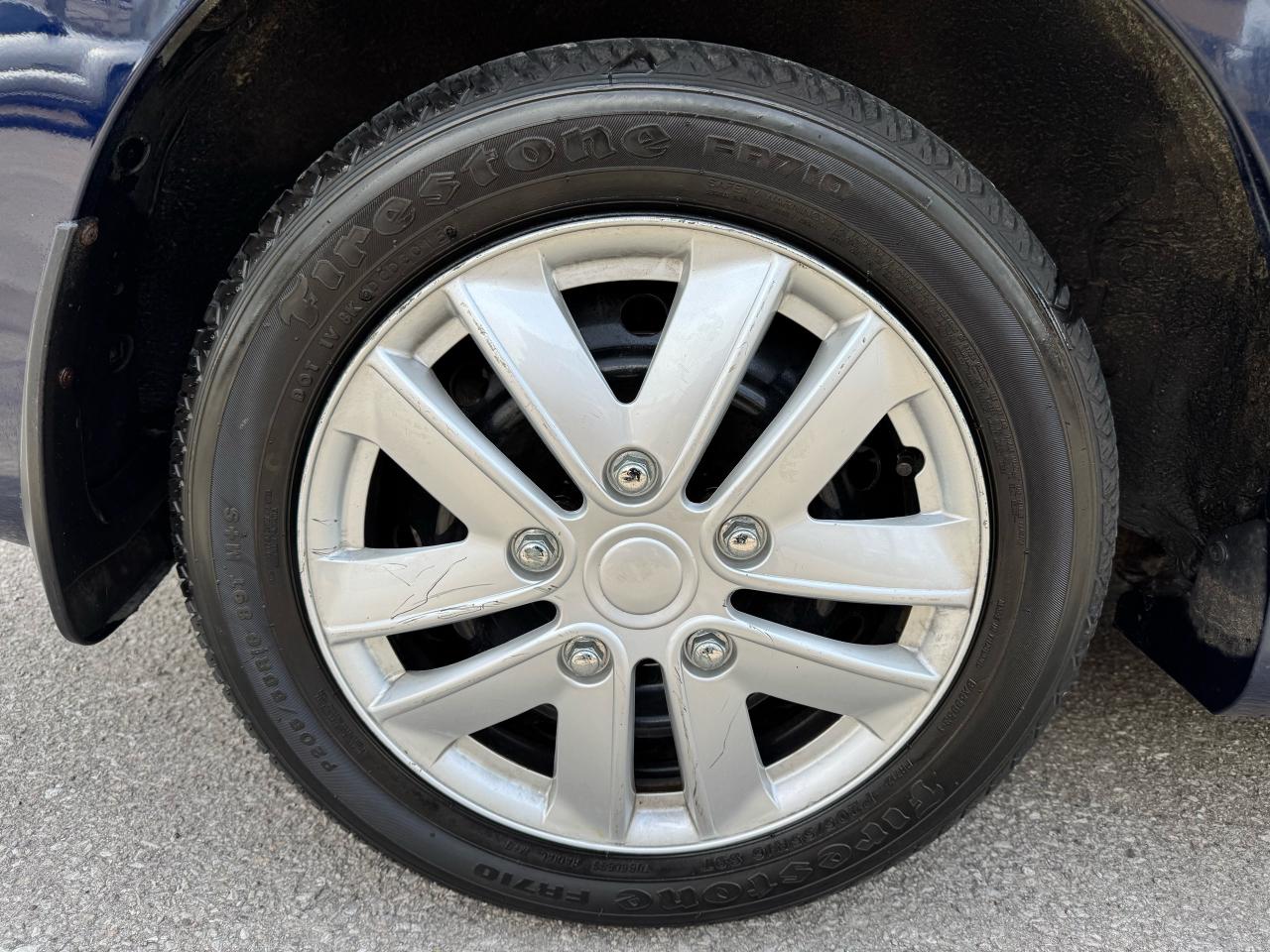 2009 Toyota Matrix XR 2.4L - Auto - Photo #18