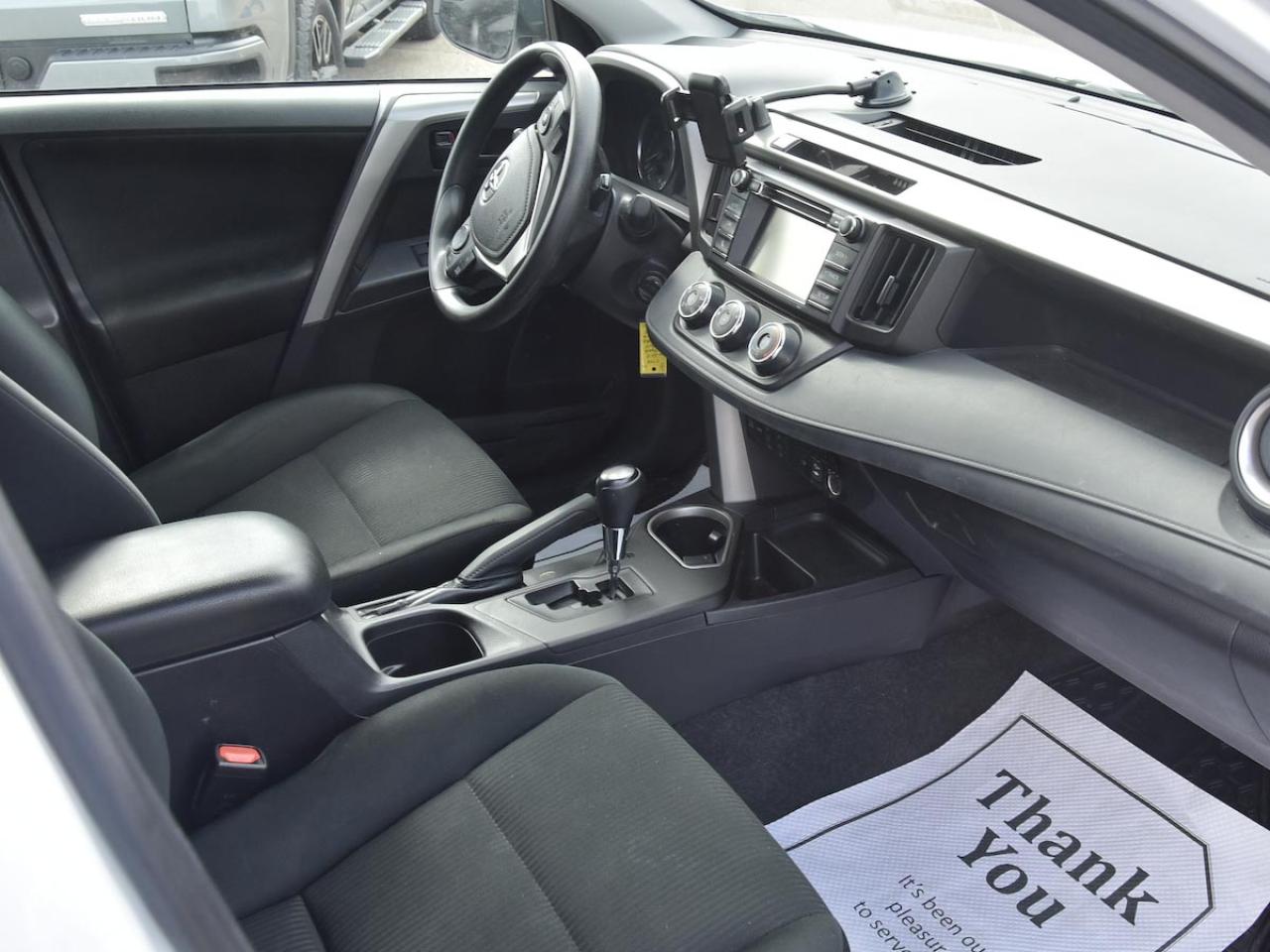 2018 Toyota RAV4 LE - Photo #7