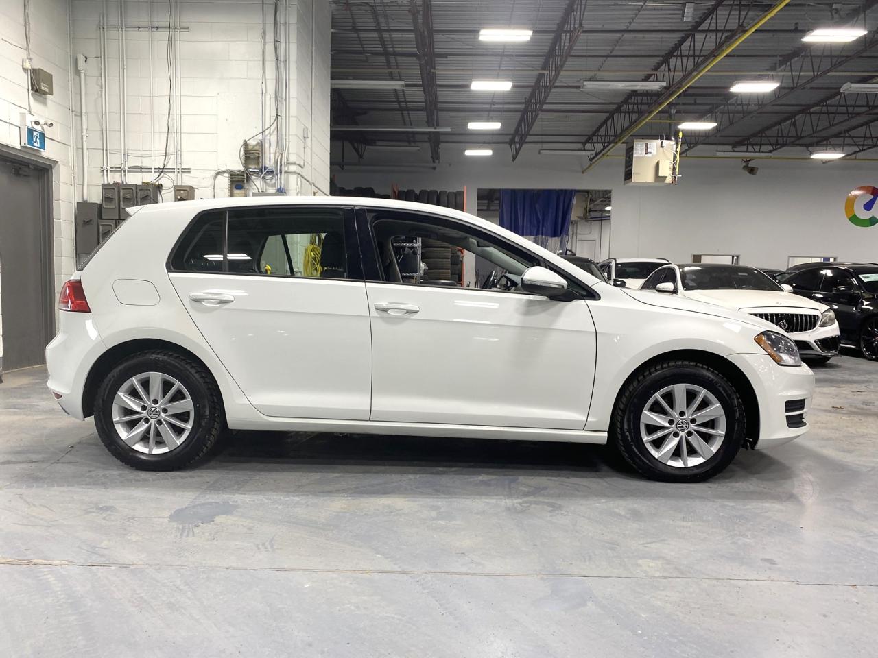 2016 Volkswagen Golf Highline - Photo #6
