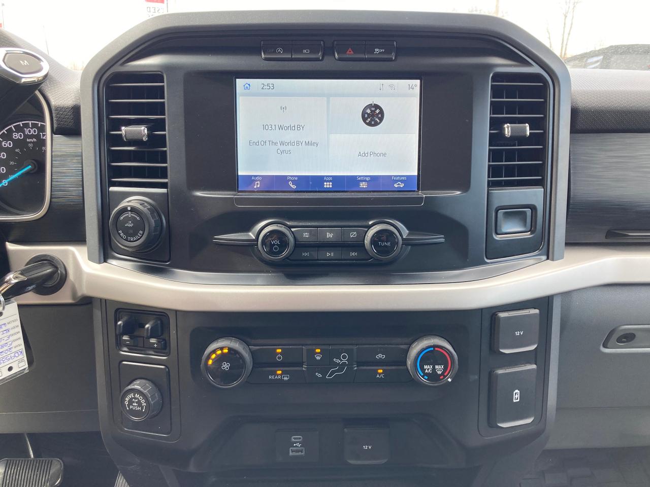 2021 Ford F-150 XLT 2WD Reg Cab 8' Box - Photo #16