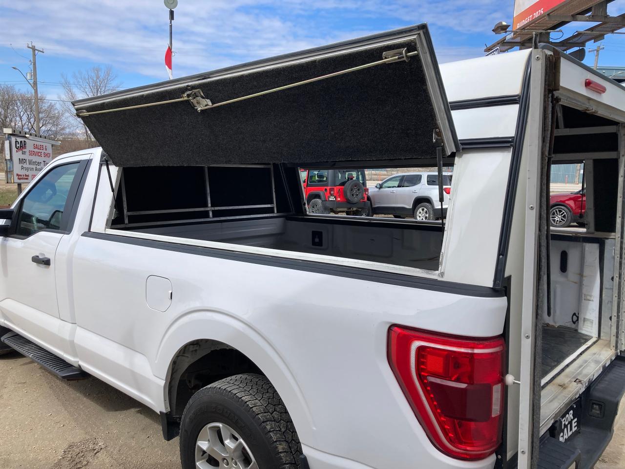 2021 Ford F-150 XLT 2WD Reg Cab 8' Box - Photo #7