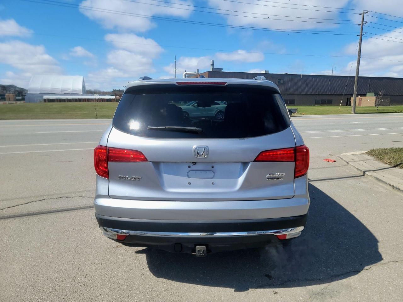 2016 Honda Pilot Touring - Photo #6