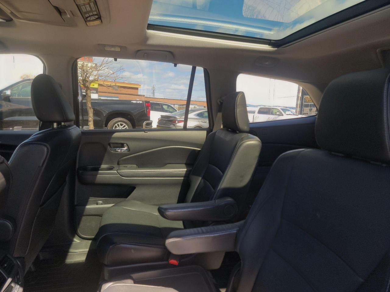 2016 Honda Pilot Touring - Photo #11
