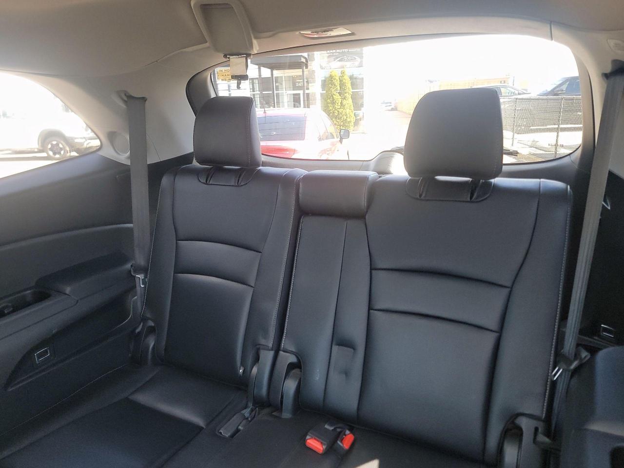 2016 Honda Pilot Touring - Photo #12