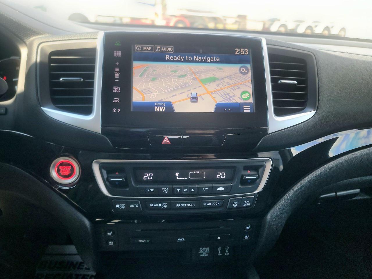 2016 Honda Pilot Touring - Photo #19