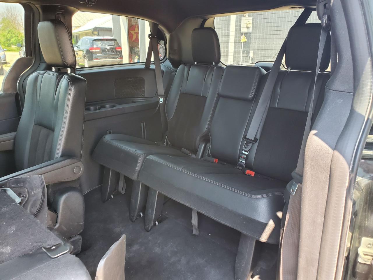 2020 Dodge Grand Caravan PREMIUM PLUS - Photo #13