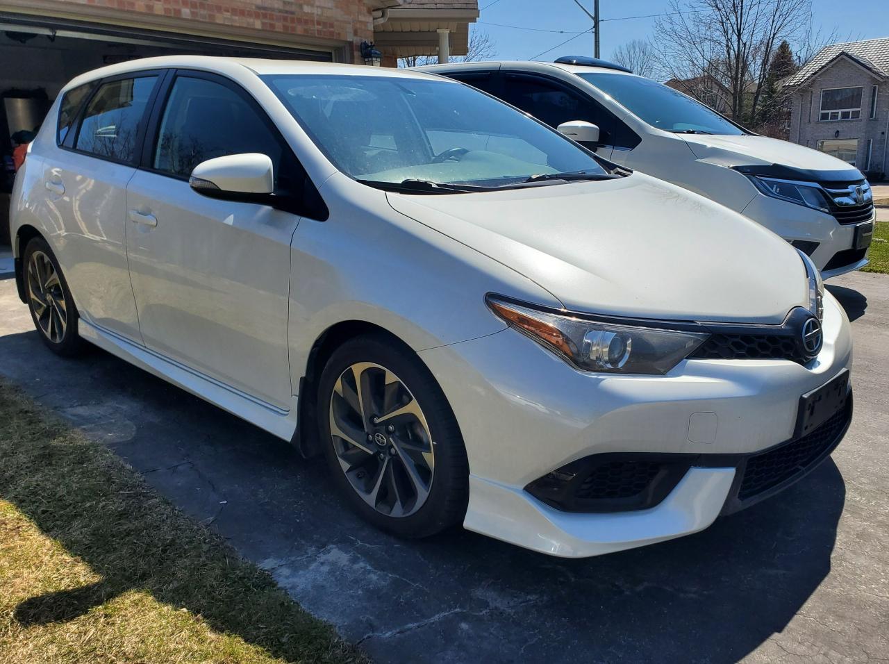 2016 Scion iM  - Photo #3