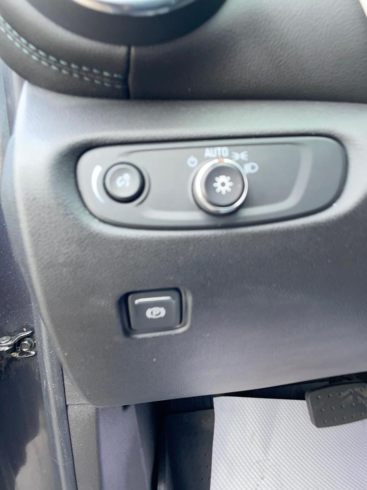 2021 Chevrolet Blazer True North Photo