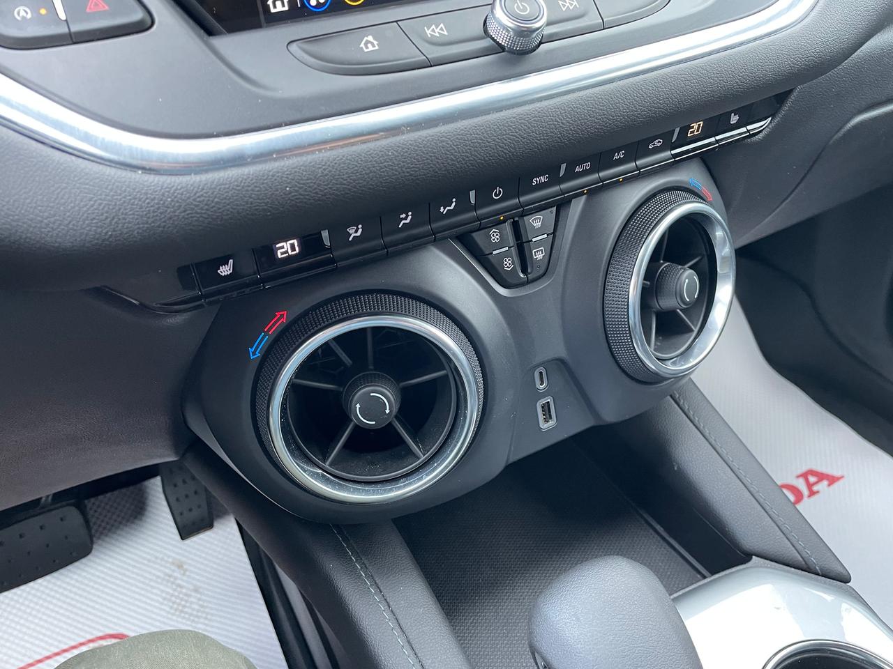 2021 Chevrolet Blazer True North Photo