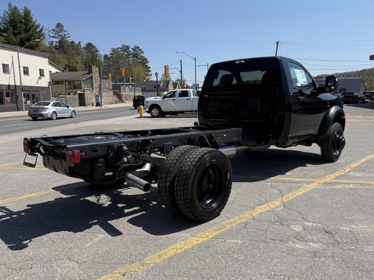 2025 RAM Ram 5500 Cab-Chassis Tradesman 84"-CA 4X4 Photo