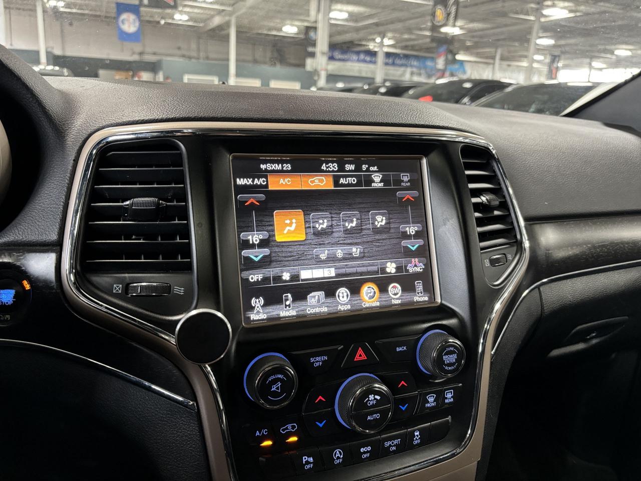 2017 Jeep Grand Cherokee Limited|4X4|NAV|PANOROOF|LEATHER|SELECTERRAIN|WOOD - Photo #21