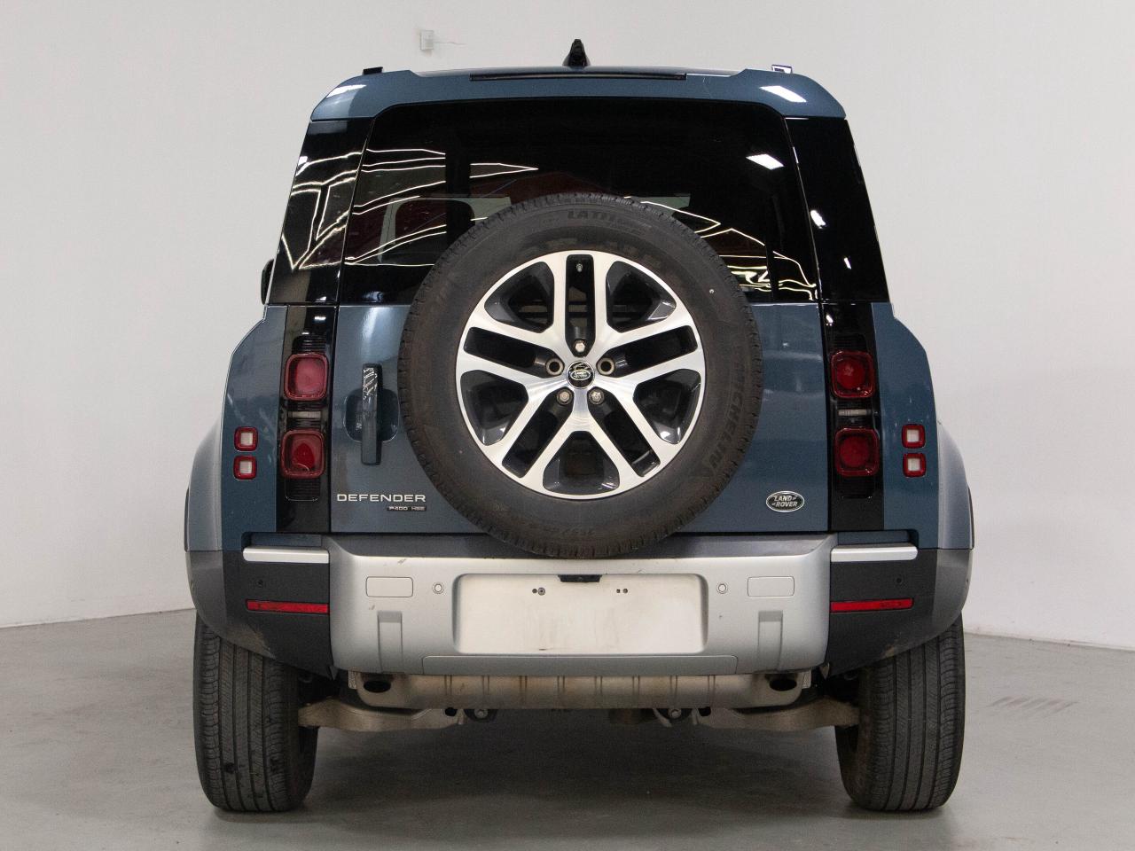 2020 Land Rover Defender P400 | HSE | 110 | MERIDIAN | 20" WHEELS | PANO Photo