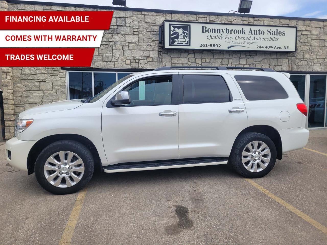 Used 2012 Toyota Sequoia 4WD/5.7L Platinum/7 PASSENGER/NAVIGATION/SUNROOF for sale in Calgary, AB