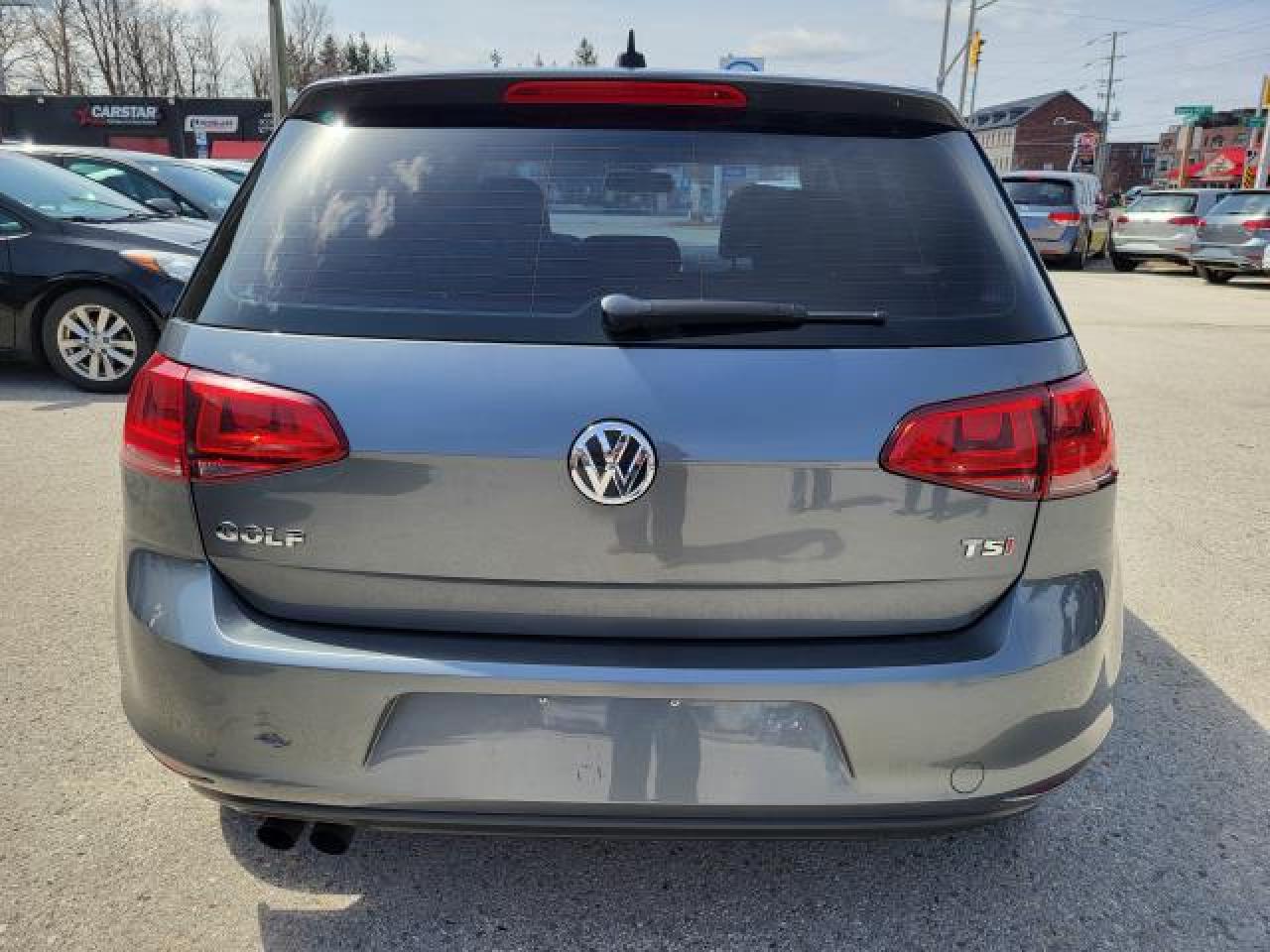 2015 Volkswagen Golf COMFORTLINE Photo4