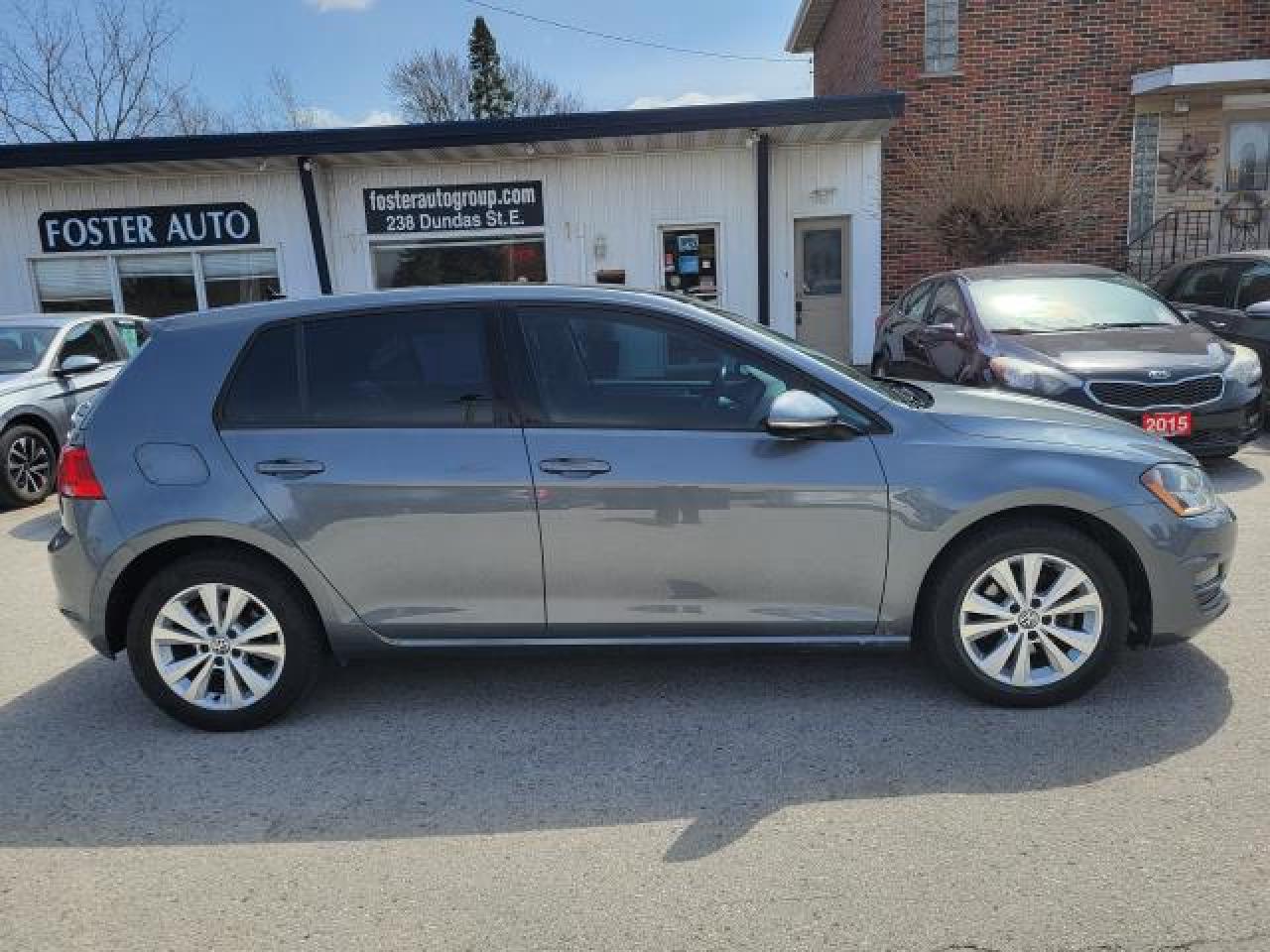 2015 Volkswagen Golf COMFORTLINE Photo2