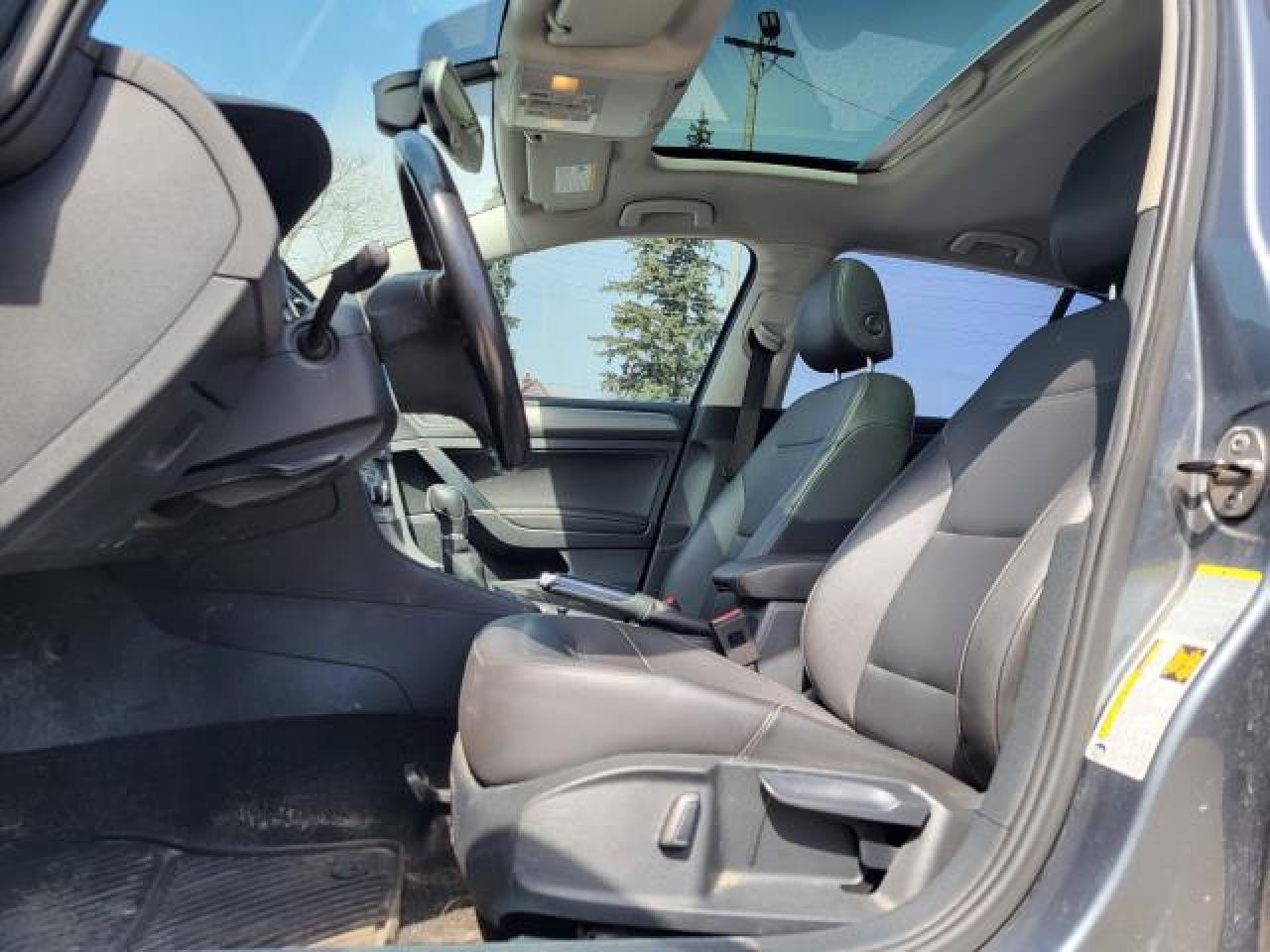 2015 Volkswagen Golf COMFORTLINE Photo9