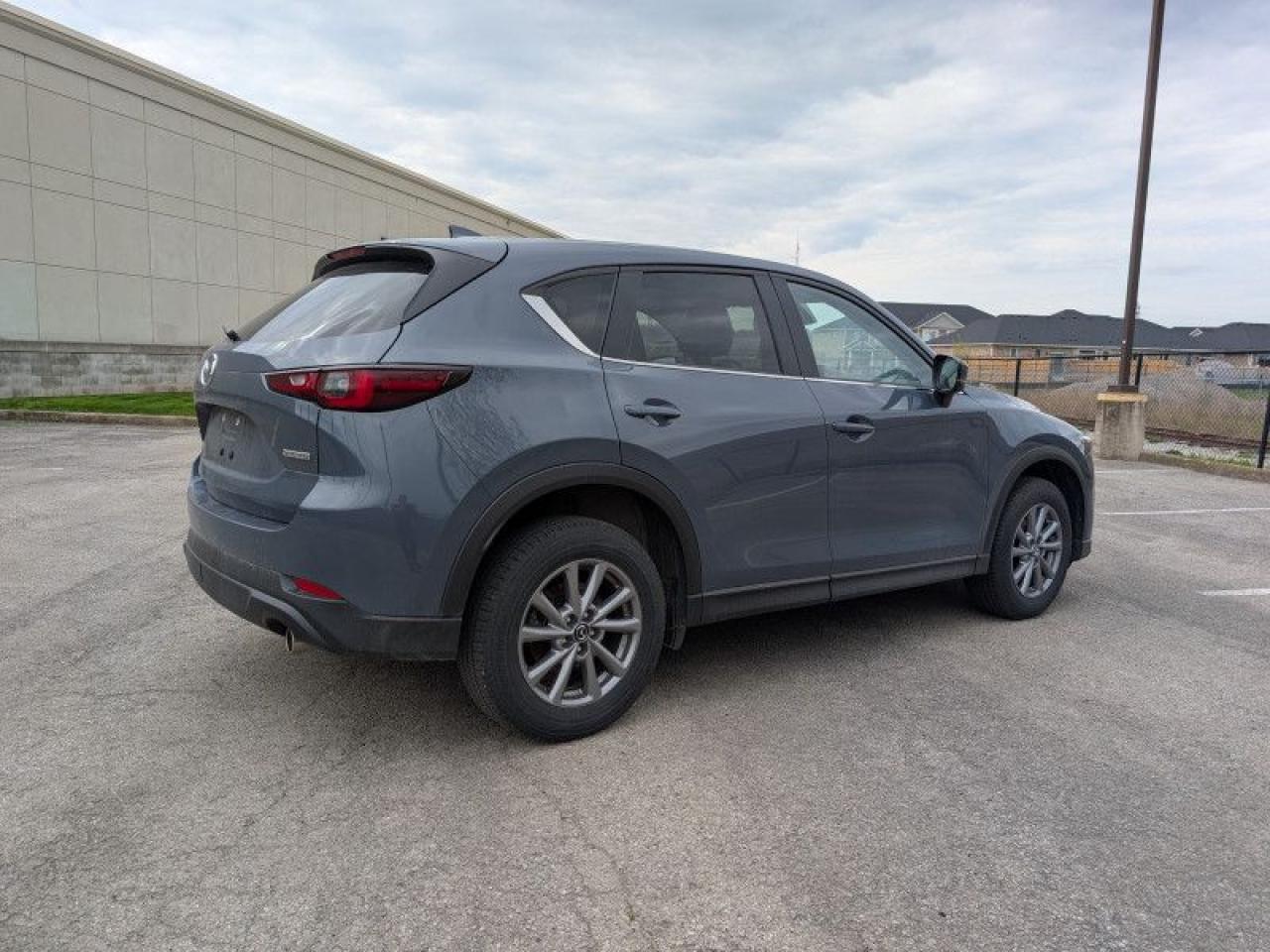 2024 Mazda CX-5 GS  **HEATED SW - POWER GATE** Photo4